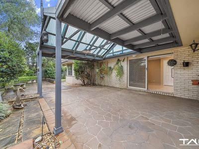9 Alwyn Crescent, Glenwood