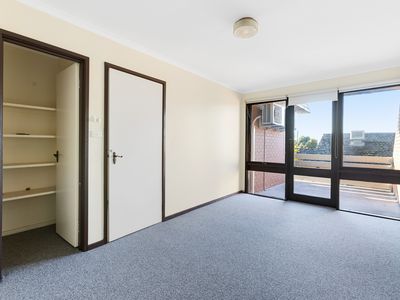 1 / 45 Bloomfield Avenue, Maribyrnong