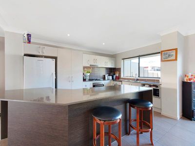 1 Andromeda Drive, Coomera
