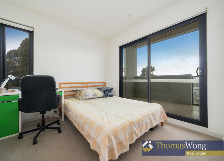 302B / 29 Browns Road, Clayton