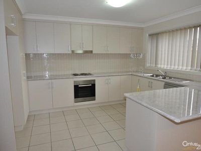 11 / 5 John Brass Place, Dubbo