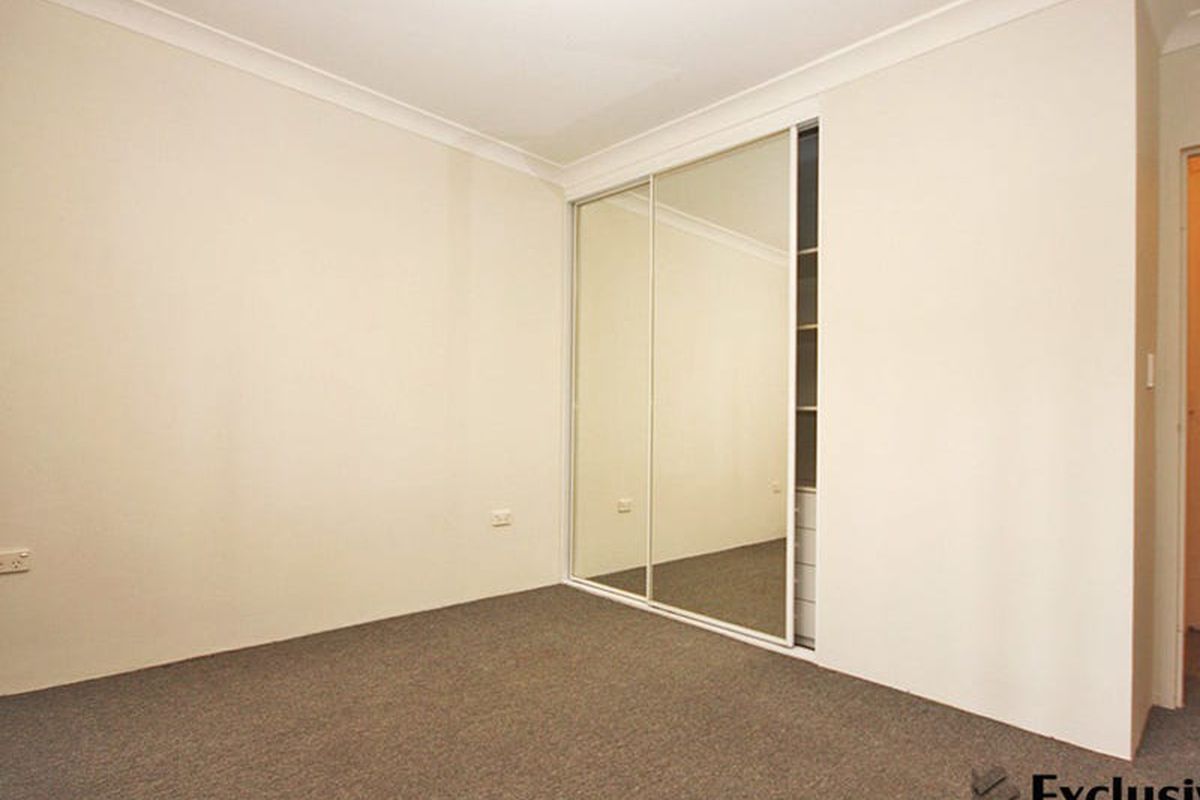 2 / 23 George Street, North Strathfield