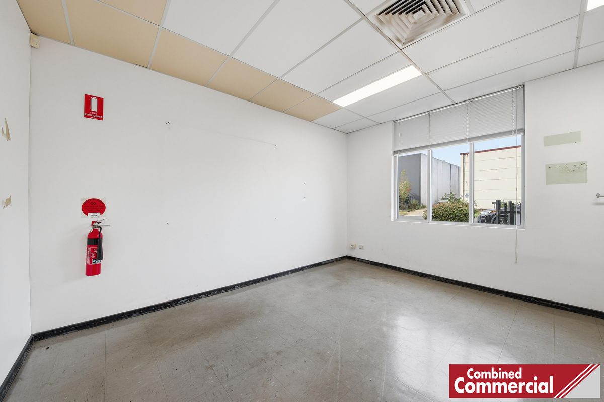 3 Exchange Parade, Smeaton Grange