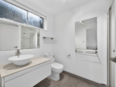 1 / 7 Sanglen Terrace, Belmont