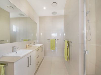 9 Tomoka Close, Peregian Springs