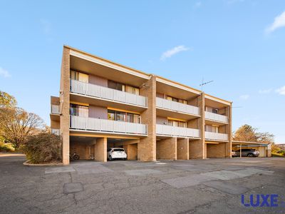 8c / 52 Deloraine Street, Lyons