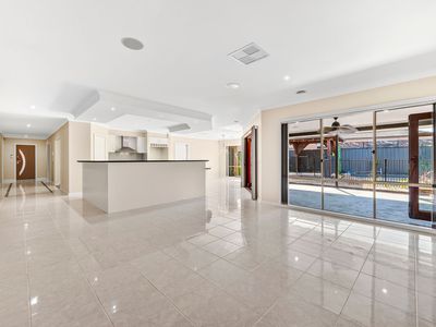 128 Laurimar Boulevard, Doreen