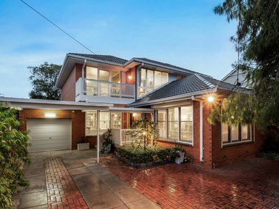 37 Myrtle Grove, Altona