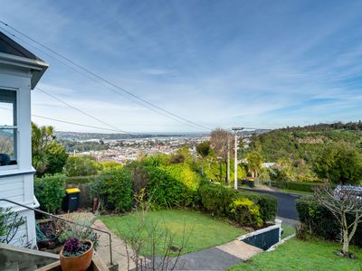 16 Clifford Street, Dalmore