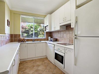 21 Beach Road, Hawks Nest