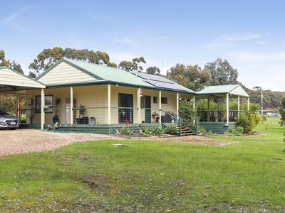 62 McNutts Lane, Heathcote