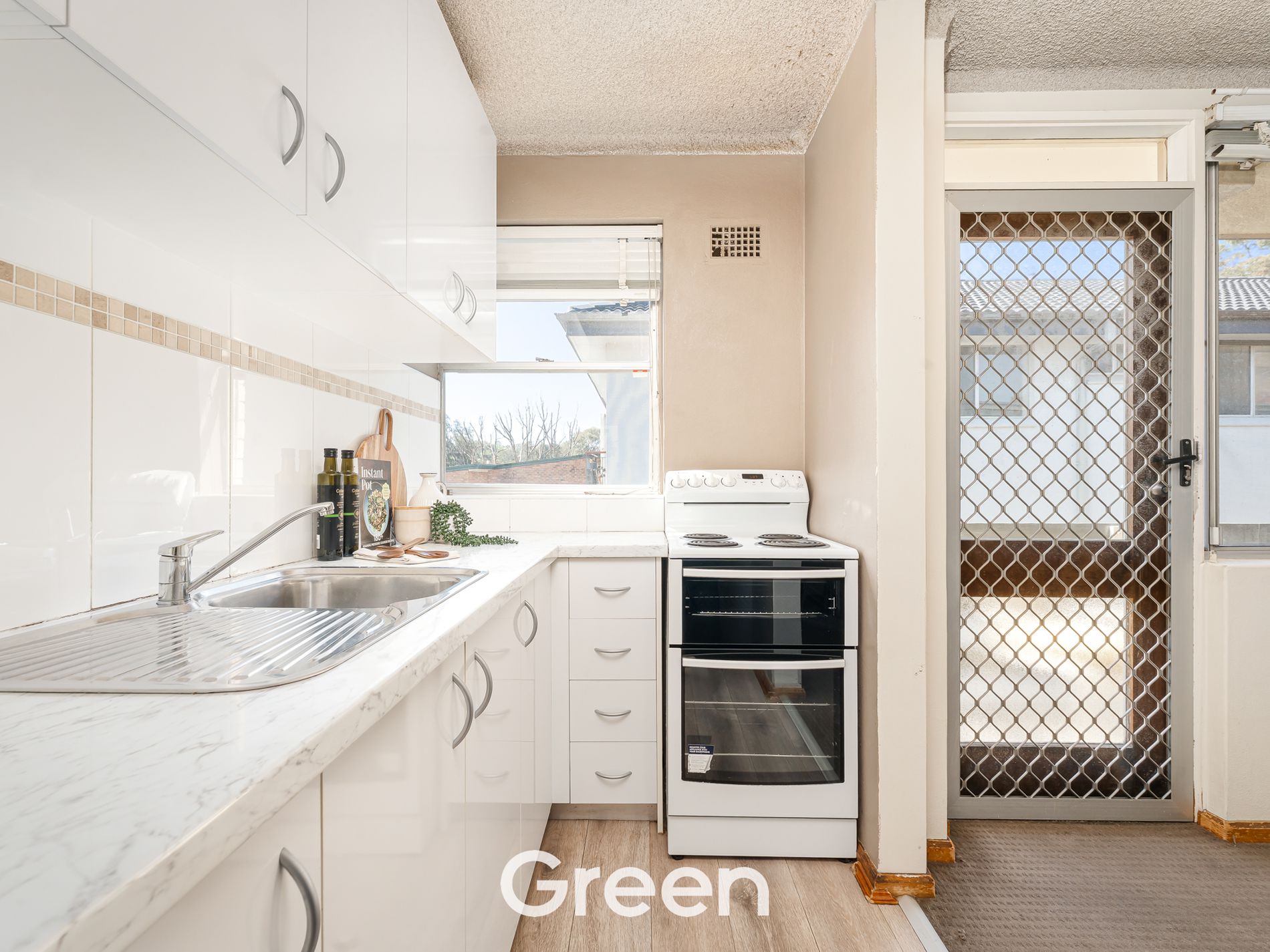 22 / 24-26 Meadow Crescent, Meadowbank