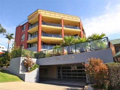 9 / 4-6 Ocean Street, North Wollongong