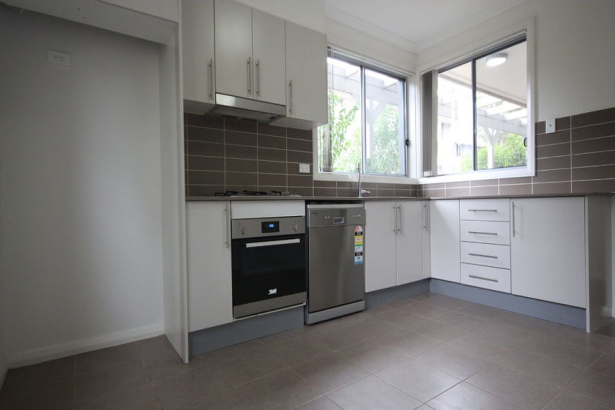 51 / 100 Kenyons Road, Merrylands