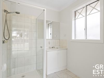 6 Scoble Place, Narre Warren