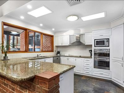 8 Maher Court, Werribee