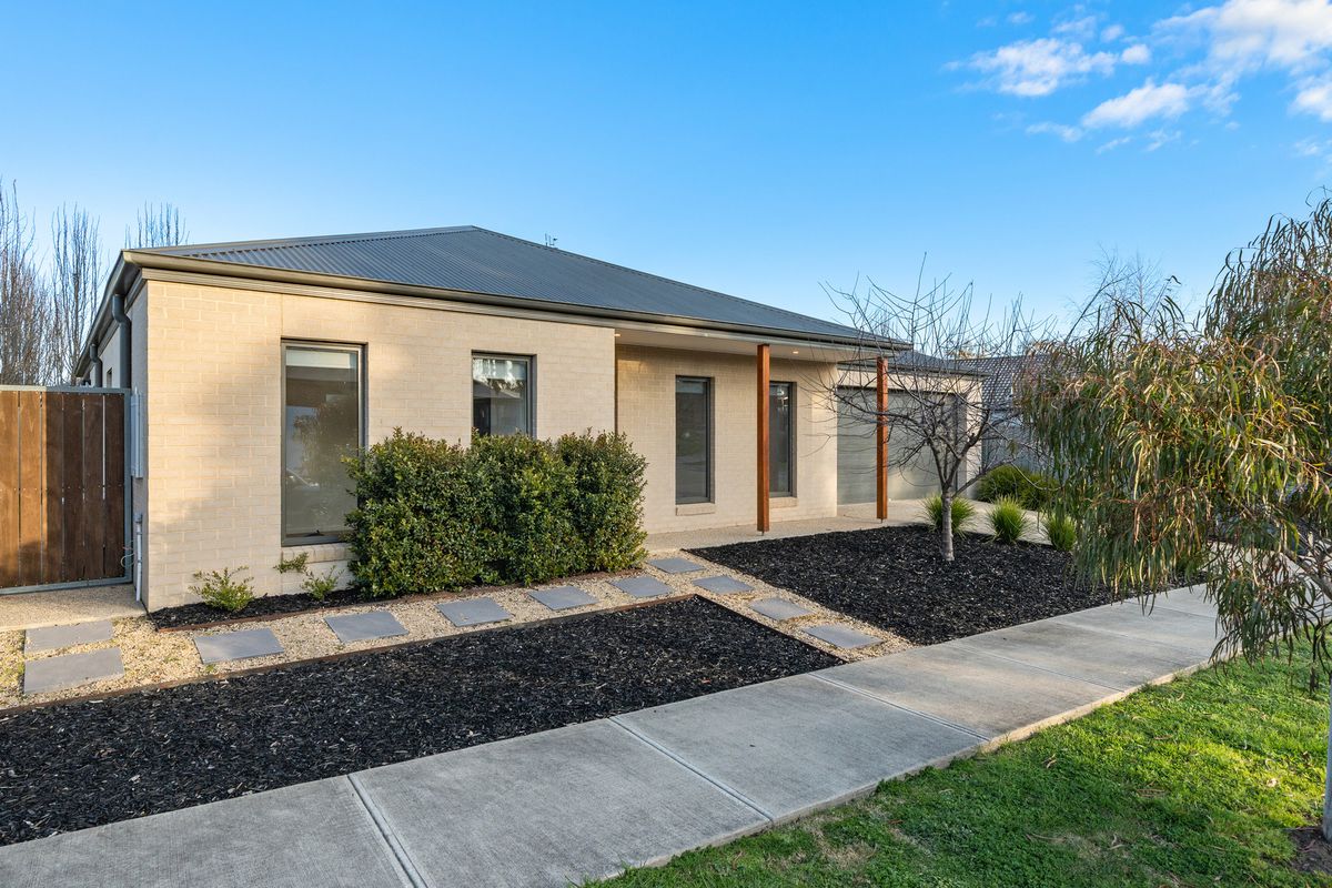 39a Redgum Drive, Mansfield