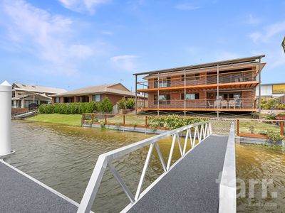 109 Bundall Road, Surfers Paradise