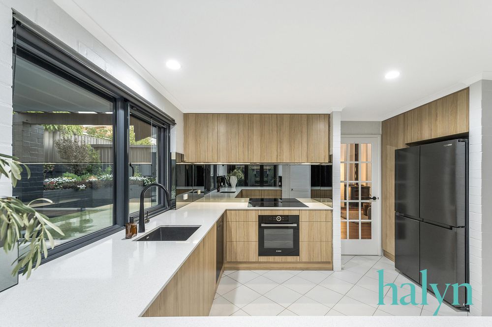 82 Sylvan Crescent, Leeming