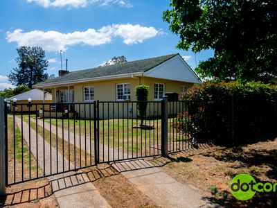 4 Fairview Street, Dubbo