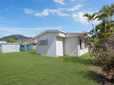 24 Honeysuckle Drive, Annandale