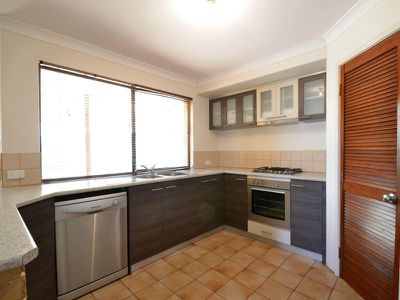 37 Little John Road, Armadale