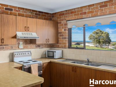 156 Princes Highway, Milton
