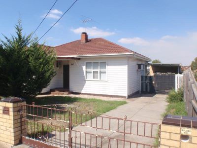 207 Main Road West, St Albans