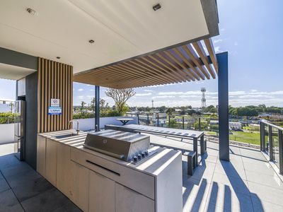 502 / 2 Tiger Way, Claremont