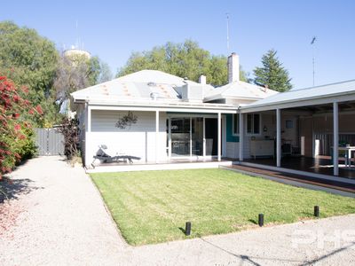 69 Fitzroy Street, Kerang