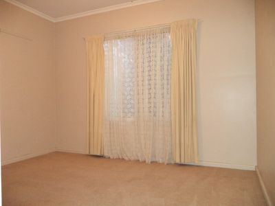 10 Canadian Parade, Corio