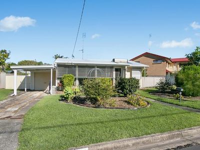 6 Sunset Boulevard, Tweed Heads West