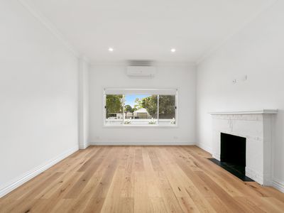 98 Barkly Street, Sale