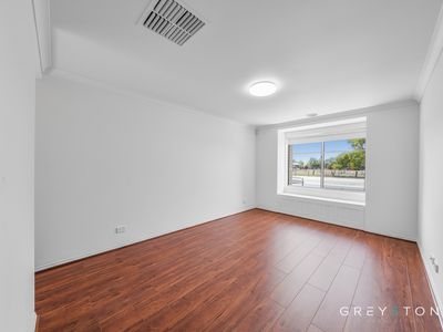 79 City Vista Court, Fraser Rise