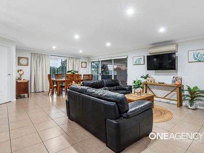 8 Cobbin Cct, Redbank Plains