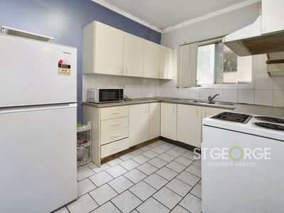 1 / 23 Victoria  Avenue, Penshurst