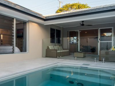 10 Amarina Avenue, Mooloolaba