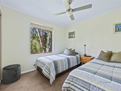 13 / 1A Mitchell Parade, Mollymook