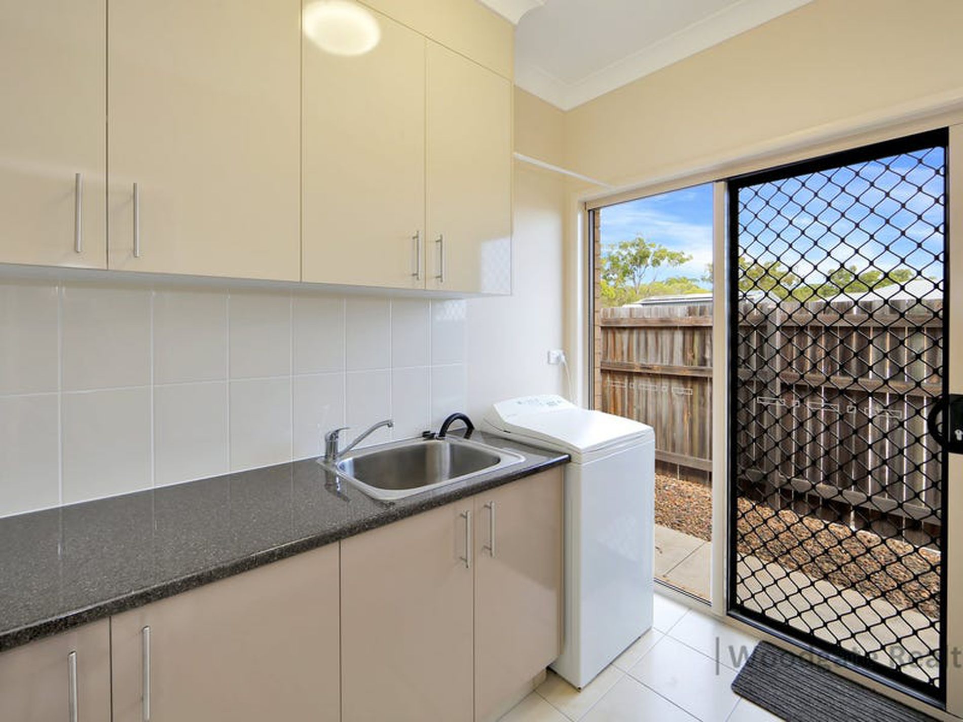 29 Ocean View Dr, Woodgate