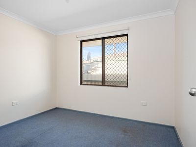 30 Phoenix Place, South Kalgoorlie