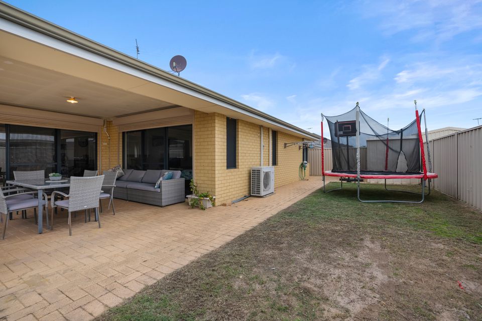 50 Kumarina Drive, Secret Harbour