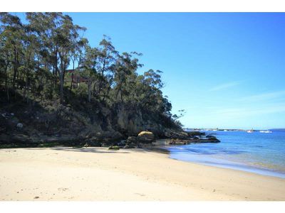 371 Princes Highway, Eden