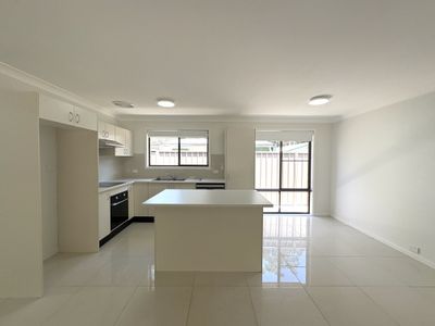 11 The Parkway, Mallabula