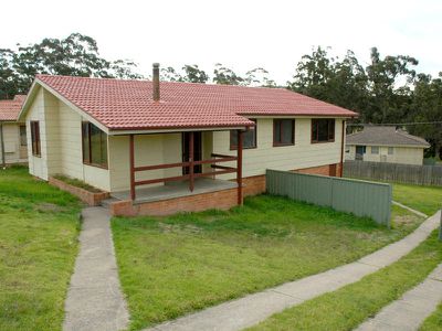 11 Moorhead Street, Eden