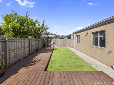 15 Myrrnong Street, Aintree