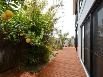 76 Sackville Terrace, Scarborough