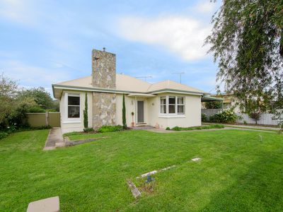 27 Victor Street , Mount Gambier