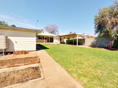 9 Sterling Street, Dubbo
