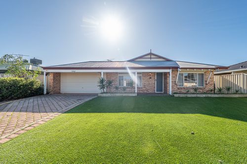 24 Powderbark Bypass, Kenwick