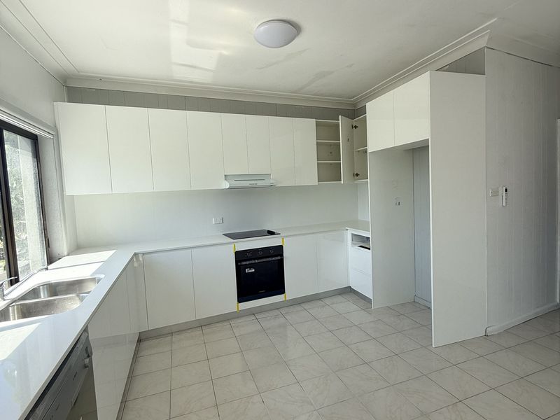 4 / 41 Illowra Cres, Primbee